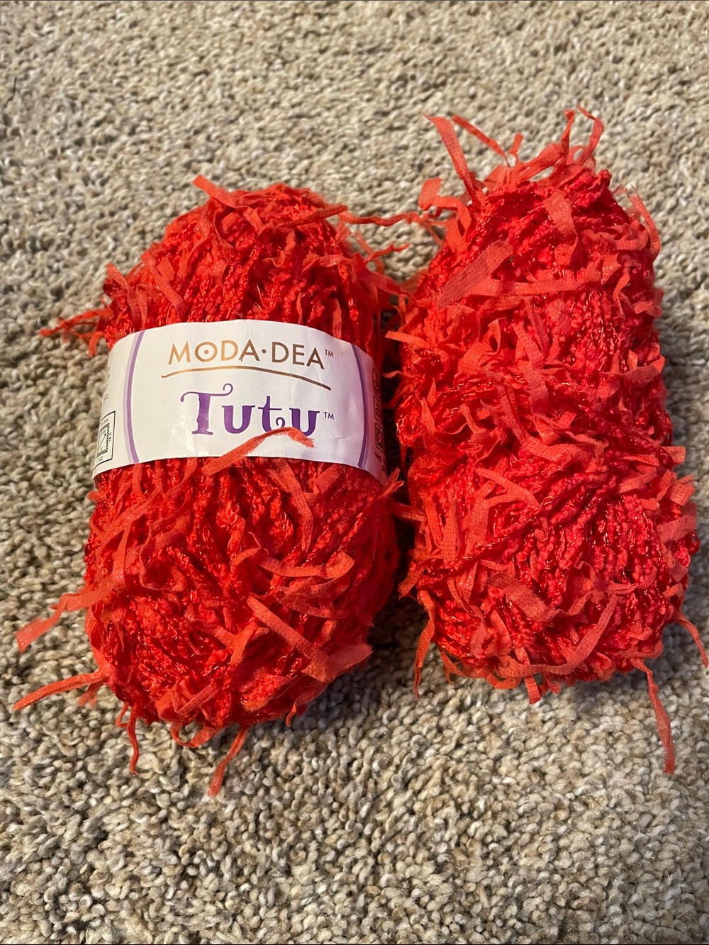 Vintage mods sea tutu yarn - deep coral